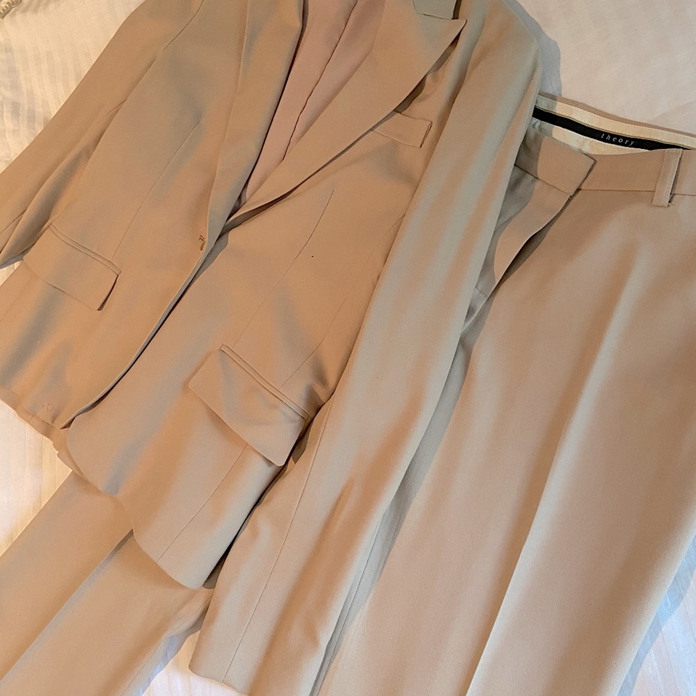 Theory tan wool suit